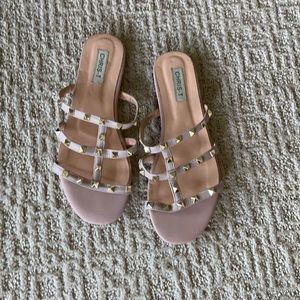 EUC blush neutral studded slides